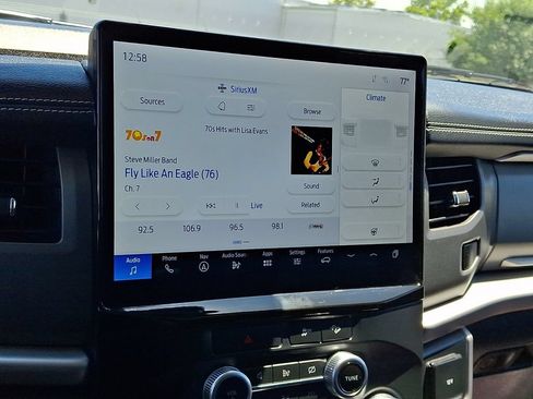 Used 2022 Ford Expedition Max XLT AWD/4WD image 24