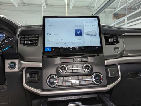 Certified 2023 Ford Expedition XLT AWD/4WD image 36