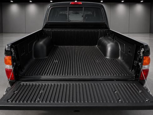 Used 2003 Toyota Tacoma PreRunner RWD image 13