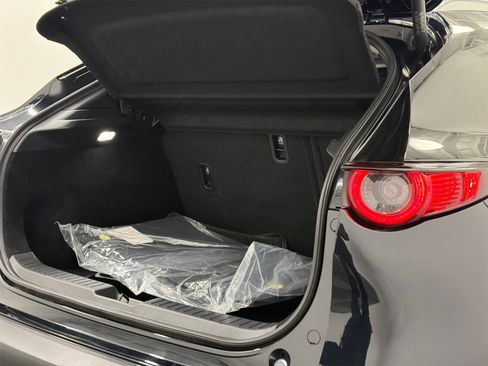 Certified 2025 MAZDA CX-30 AWD 2.5 S w/ Premium Package image 8