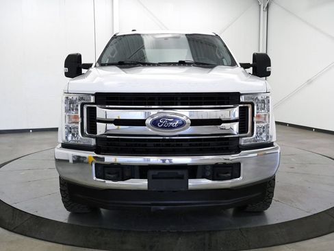 Used 2017 Ford F350 XLT w/ FX4 4x4 Off Road Package image 2