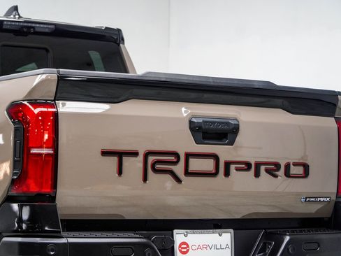 Used 2025 Toyota Tacoma TRD Pro AWD/4WD image 13