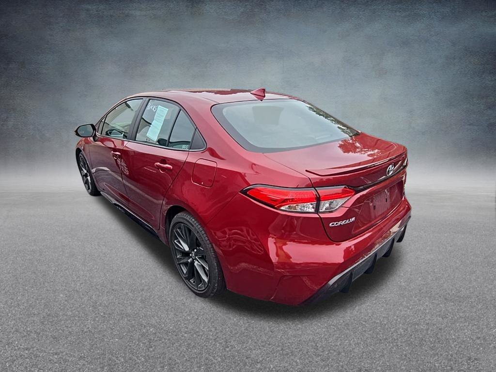 Used 2025 Toyota Corolla SE FWD image 5