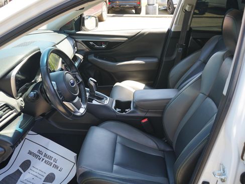 Used 2021 Subaru Outback Onyx Edition XT AWD/4WD image 14