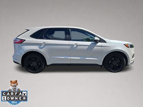 Used 2019 Ford Edge ST w/ Equipment Group 401A AWD/4WD image 3