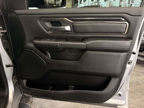 Used 2020 RAM 1500 Sport w/ Night Edition image 33