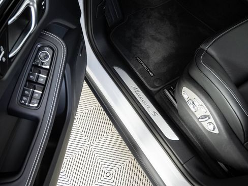 New 2026 Porsche Macan S AWD/4WD image 8