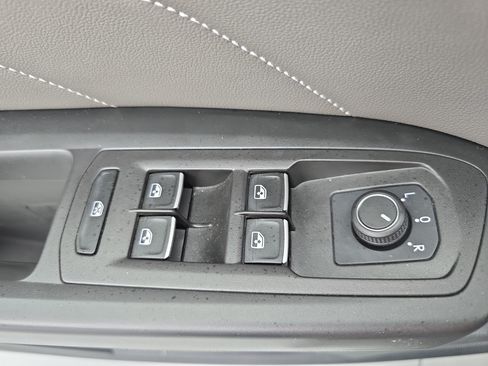 Used 2022 Volkswagen Atlas SE AWD/4WD image 29