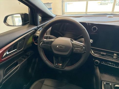 New 2026 Chevrolet Equinox EV RS image 33