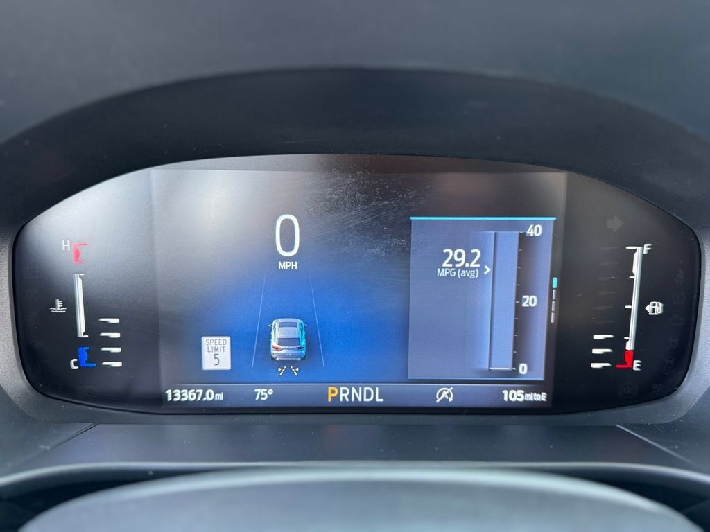 Used 2024 Ford Escape ST-Line w/ Tech Pack #1 FWD image 14