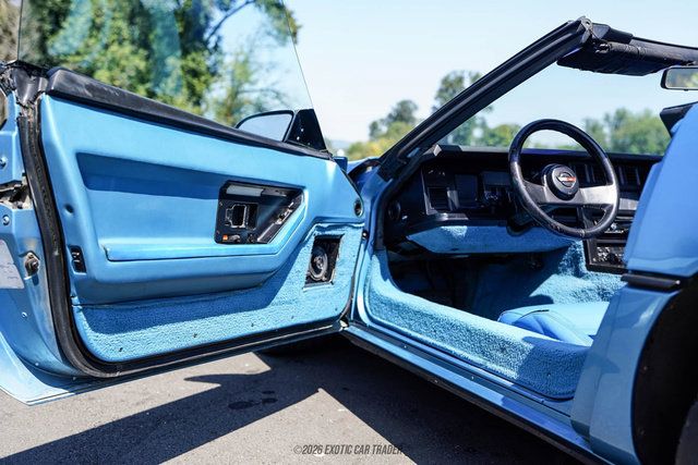 Used 1988 Chevrolet Corvette Convertible RWD image 43