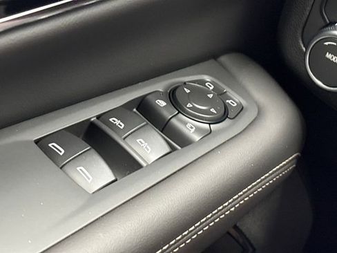 New 2026 GMC Yukon XL Elevation w/ Elevation Premium Package image 8