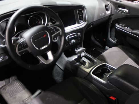 Used 2017 Dodge Charger SXT w/ Rallye Group AWD/4WD image 13