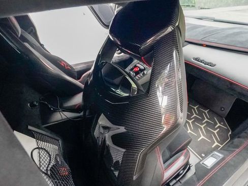 Used 2016 Lamborghini Aventador LP 750-4 Superveloce AWD/4WD image 85