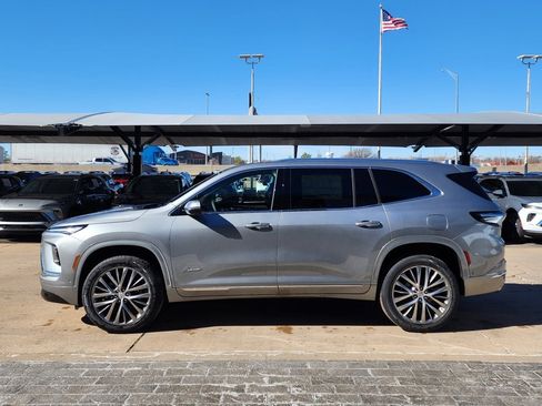 New 2026 Buick Enclave Avenir image 7