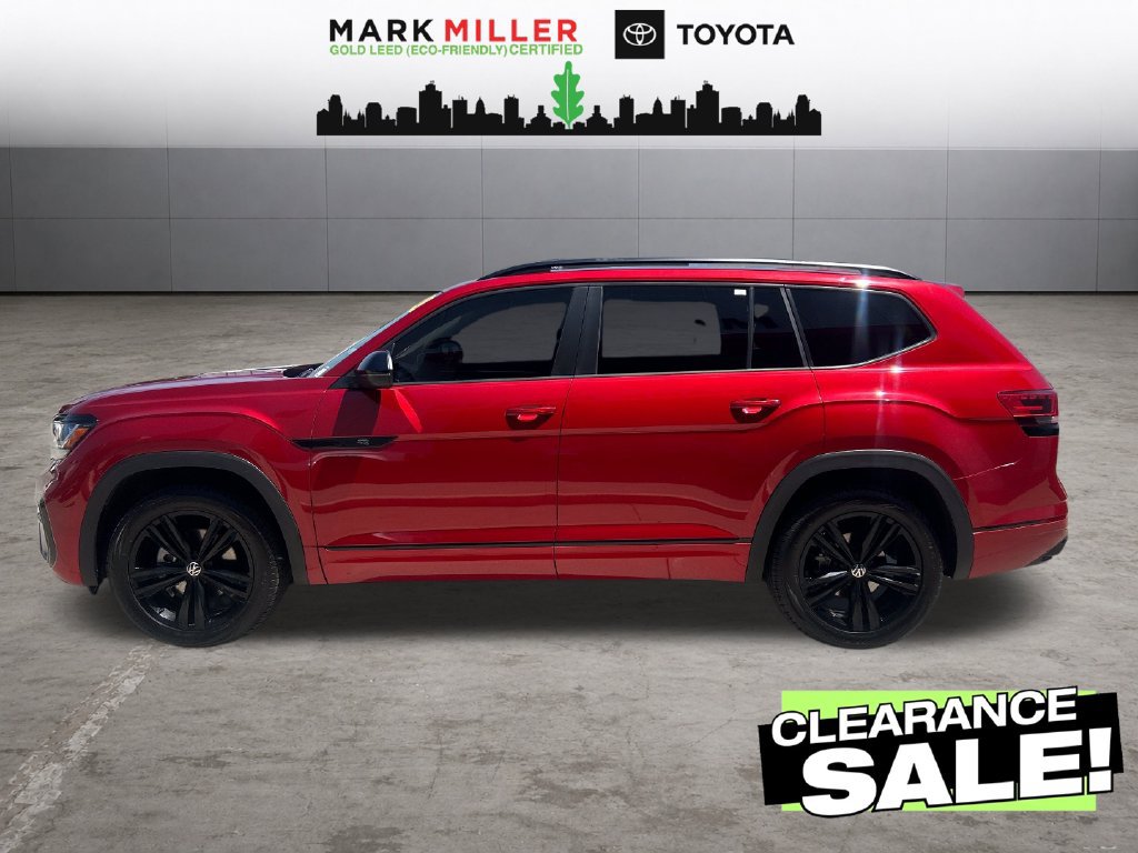 Used 2023 Volkswagen Atlas SEL R-Line AWD/4WD image 2