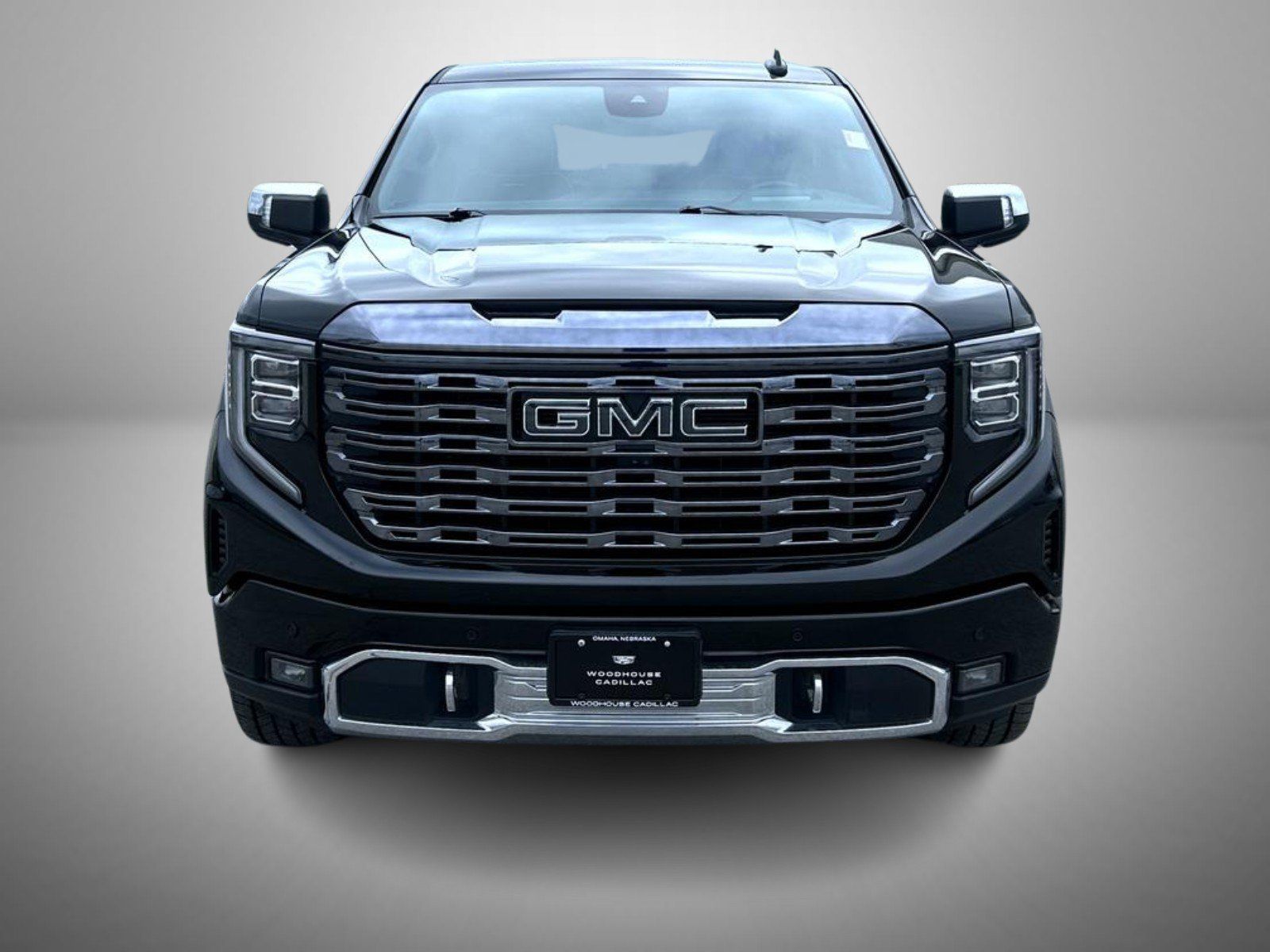 Used 2024 GMC Sierra 1500 Denali Ultimate AWD/4WD image 2