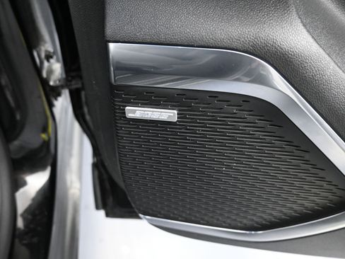 Used 2024 GMC Acadia Elevation w/ Luxury Package image 20