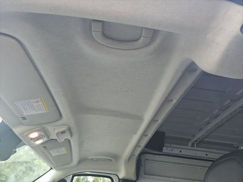 Used 2025 RAM ProMaster 2500 w/ Convenience Group FWD image 17