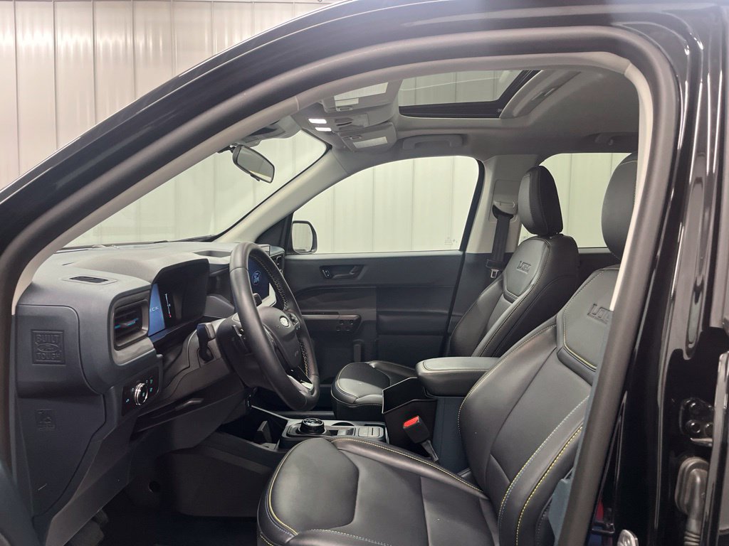 Used 2025 Ford Maverick Lobo AWD/4WD image 18