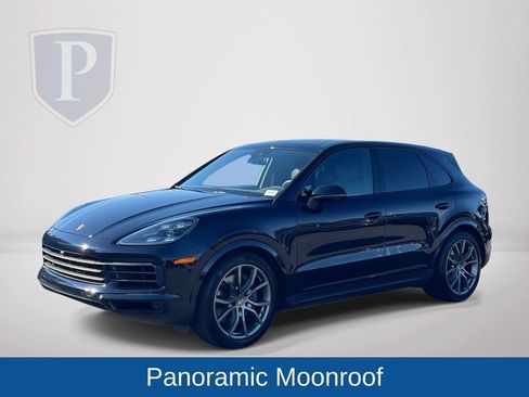 Used 2023 Porsche Cayenne S Platinum image 4