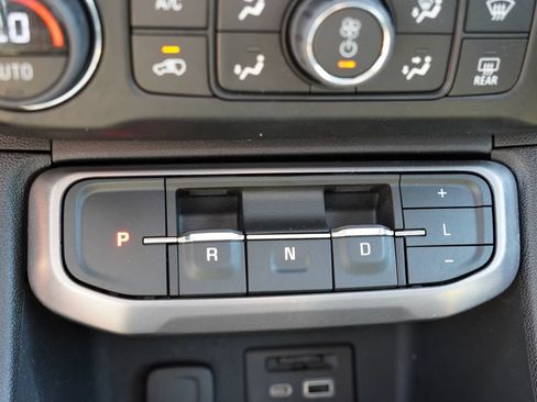 Used 2023 GMC Acadia AT4 w/ Preferred Package AWD/4WD image 31