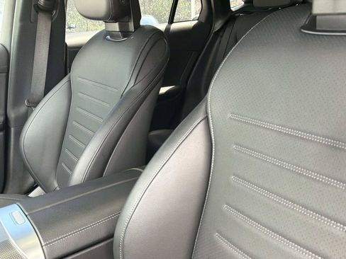 Certified 2025 Mercedes-Benz GLC 300 4MATIC image 18