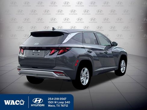 New 2026 Hyundai Tucson SE image 8