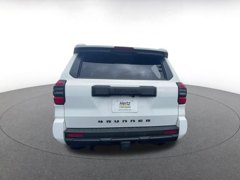 Used 2025 Toyota 4Runner SR5 image 12