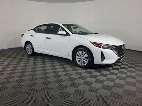 New 2025 Nissan Sentra S image 2
