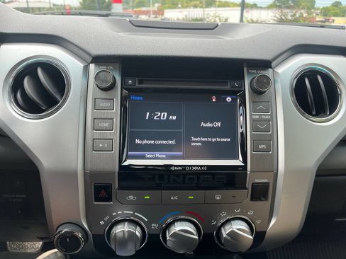 Used 2017 Toyota Tundra SR5 w/ TRD Off Road Package AWD/4WD image 17