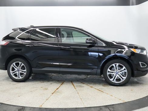 Used 2017 Ford Edge Titanium w/ Equipment Group 301A AWD/4WD image 8