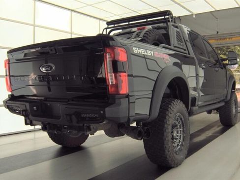 Used 2023 Ford F250 Lariat w/ Lariat Ultimate Package AWD/4WD image 5