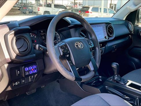 Used 2023 Toyota Tacoma SR image 16
