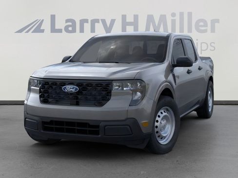 New 2026 Ford Maverick XL image 2