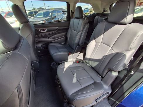 New 2026 Subaru Ascent Limited AWD/4WD image 18