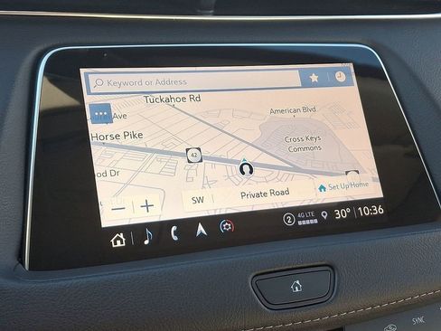 Certified 2022 Cadillac XT4 Luxury image 17