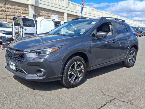Used 2024 Subaru Crosstrek 2.0i Premium image 1