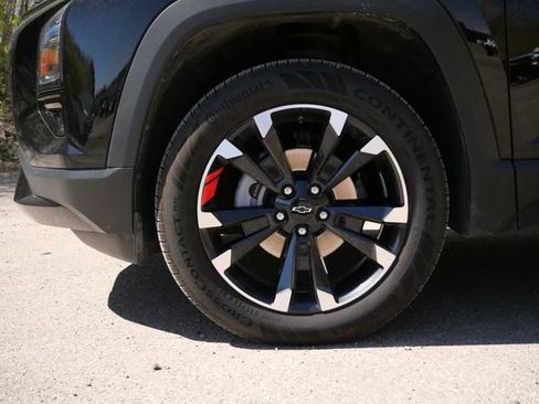 Used 2025 Chevrolet Equinox RS w/ Safety and Technology Package AWD/4WD image 9