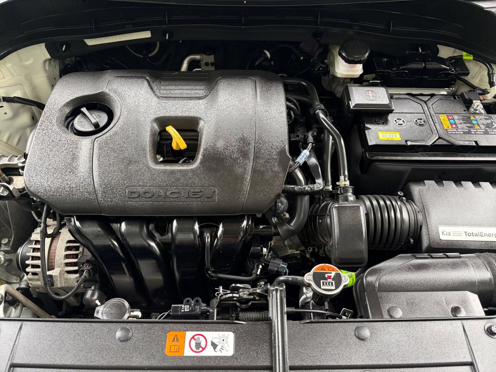 Used 2025 Kia Soul LX w/ LX Technology Package FWD image 29