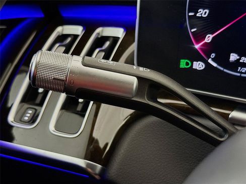 Used 2023 Mercedes-Benz S 500 4MATIC image 5