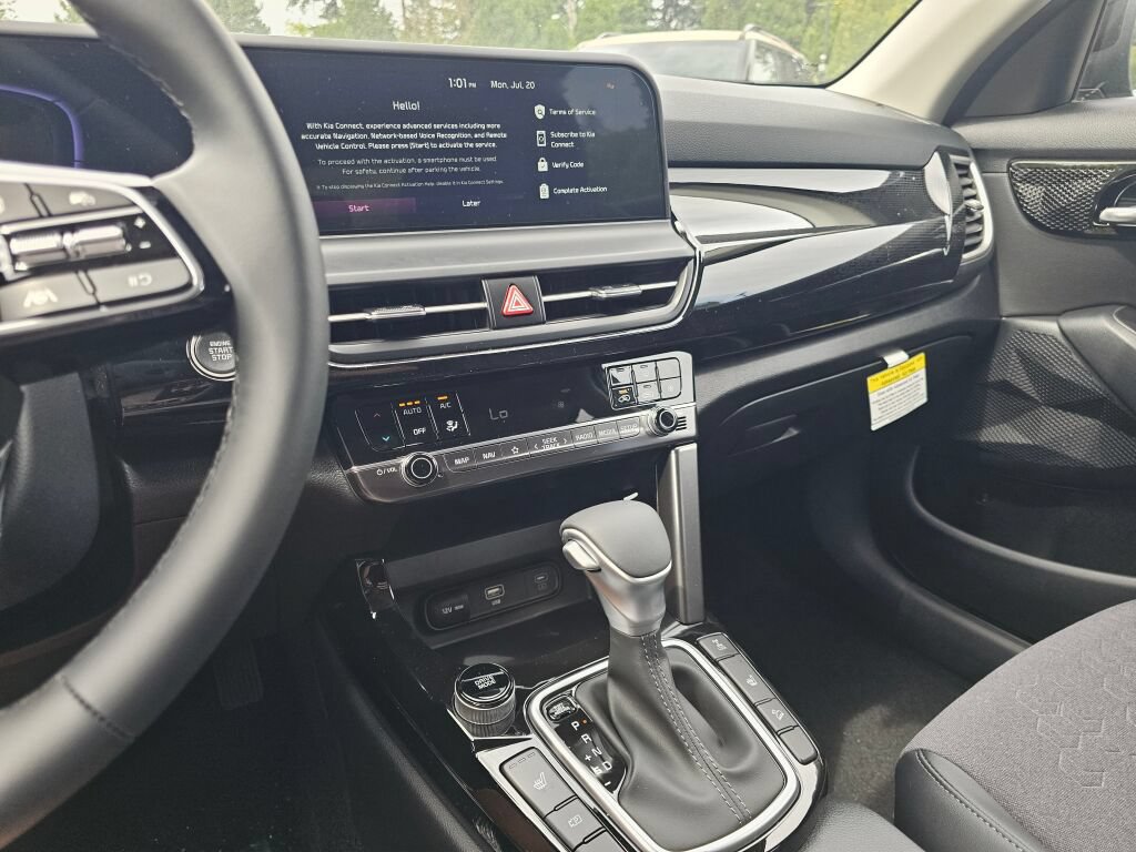 New 2026 Kia Seltos S AWD/4WD image 19