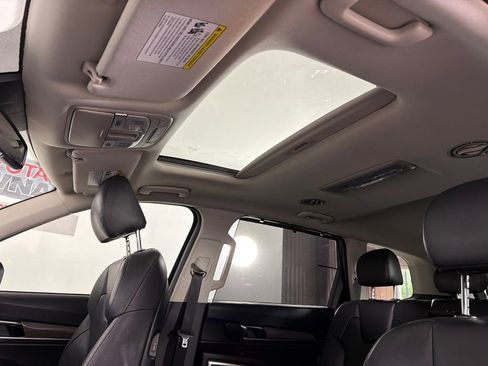 Used 2020 Kia Telluride EX image 2