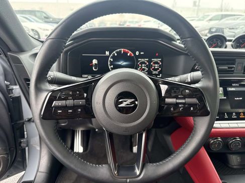 Used 2024 Nissan Z Performance w/ Floor Mat Package image 20