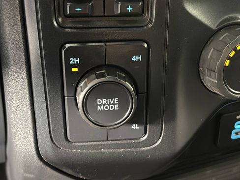 Certified 2025 Ford F250 XLT AWD/4WD image 22