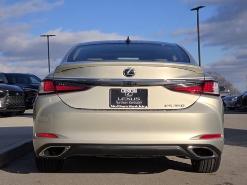 New 2025 Lexus ES 350 Luxury image 28