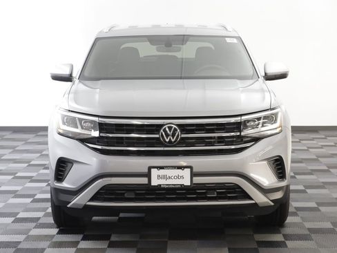 Used 2023 Volkswagen Atlas Cross Sport SE AWD/4WD image 22