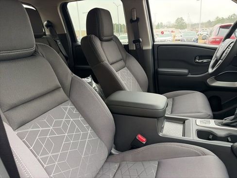 New 2026 Nissan Frontier SV image 21
