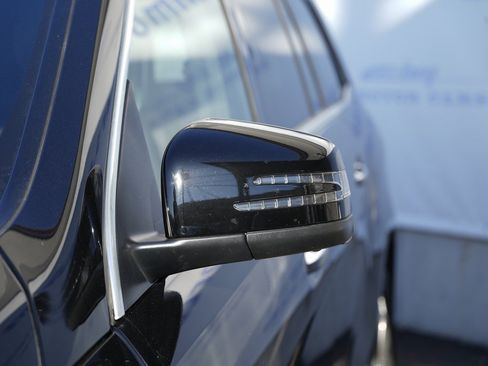 Used 2019 Mercedes-Benz GLS 450 4MATIC image 10