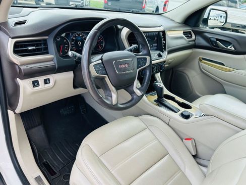 Used 2018 GMC Acadia Denali w/ Technology Package AWD/4WD image 19